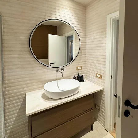 Apartment Stunning Rooftop With Castle View *